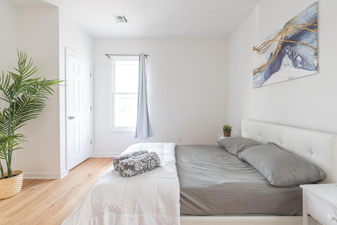 Tranquil Town House With Parking And Laundry - Just 25 Minutes To Time Square! Vila Jersey City Exterior foto