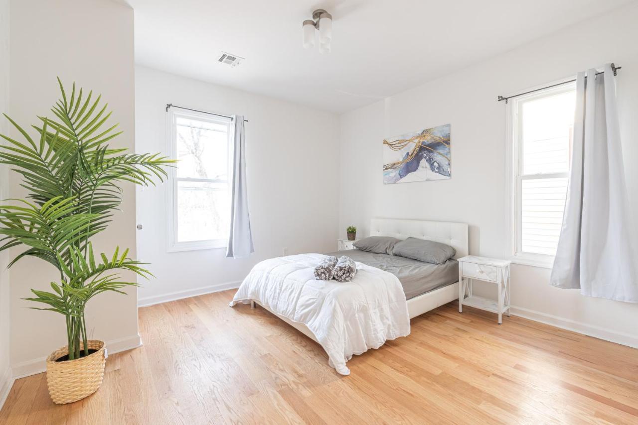Tranquil Town House With Parking And Laundry - Just 25 Minutes To Time Square! Vila Jersey City Exterior foto