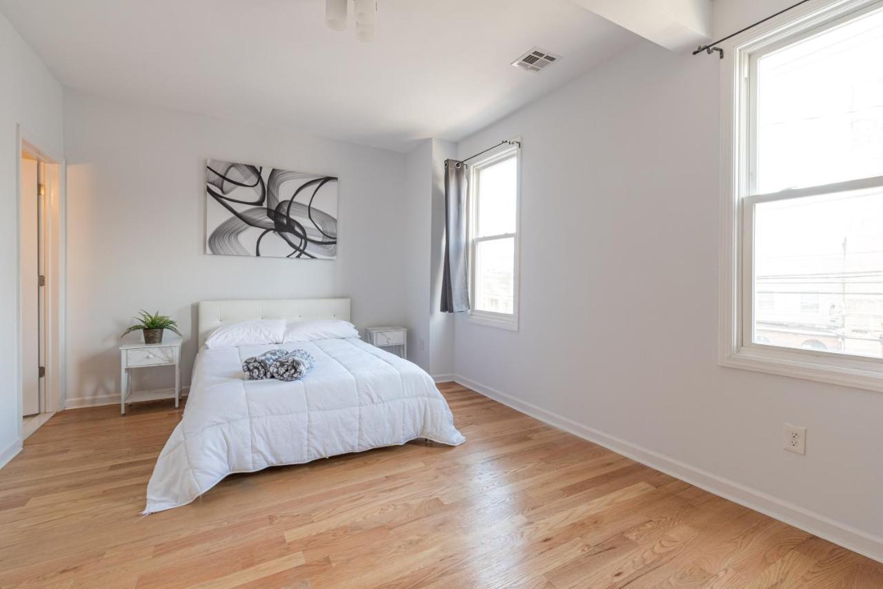 Tranquil Town House With Parking And Laundry - Just 25 Minutes To Time Square! Vila Jersey City Exterior foto